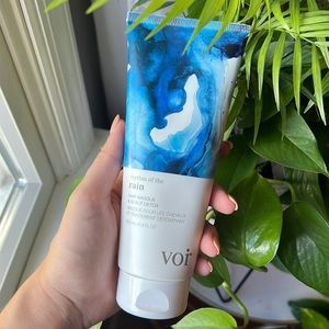 NEW! UNOPENED Voir Rhythm Of The Rain Hair Masque